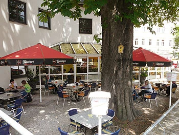 Biergarten im Cafe Flamenco